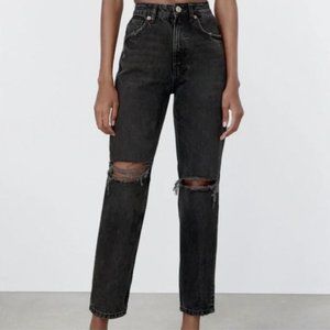 Zara Ripped Mom Fit Jeans Size 10 (fits like an 8)